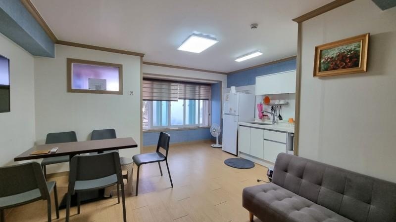 2, Goseong Appleville Pension, Goseong