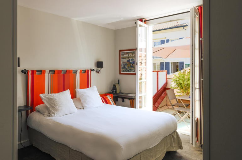 Bedroom 9