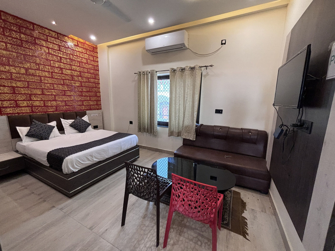 Others 4, Hotel Gurudev Palace, Faizabad