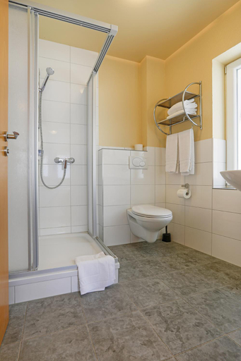 Bathroom 3, Lindenhof, Rhein-Lahn-Kreis