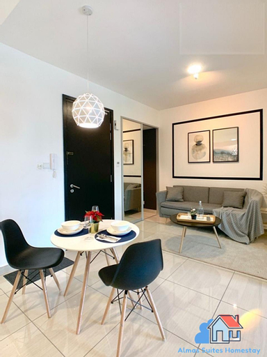 Dining Room 2