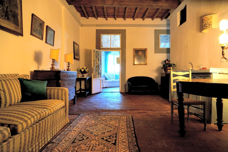 Others 3, B&B Alla Corte dei Medici, Florence