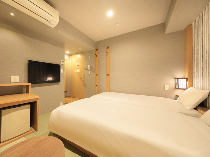 Bedroom 30