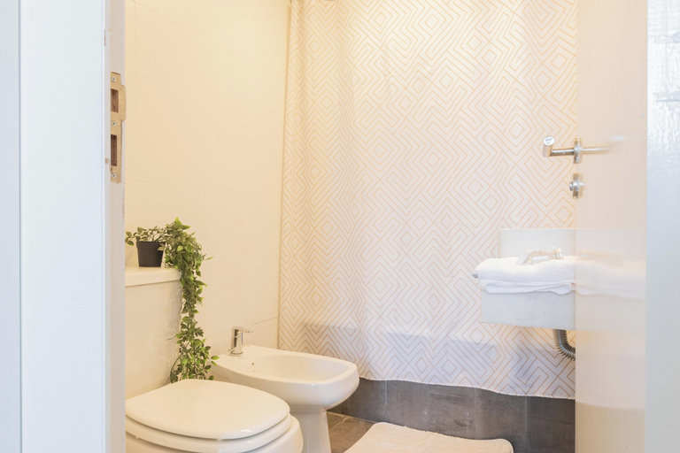 Bathroom 4, MOT GuateFlat, Distrito Federal