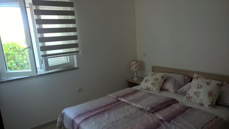 Others 4, Villa Palas Apartments 2, Rogoznica