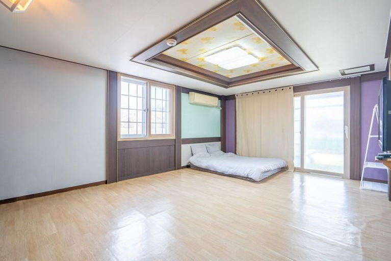 2, Geoje Island Geogayeonga, Geoje