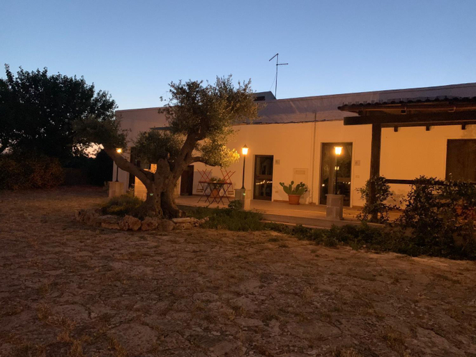 Others 5, Masseria chianca, Taranto