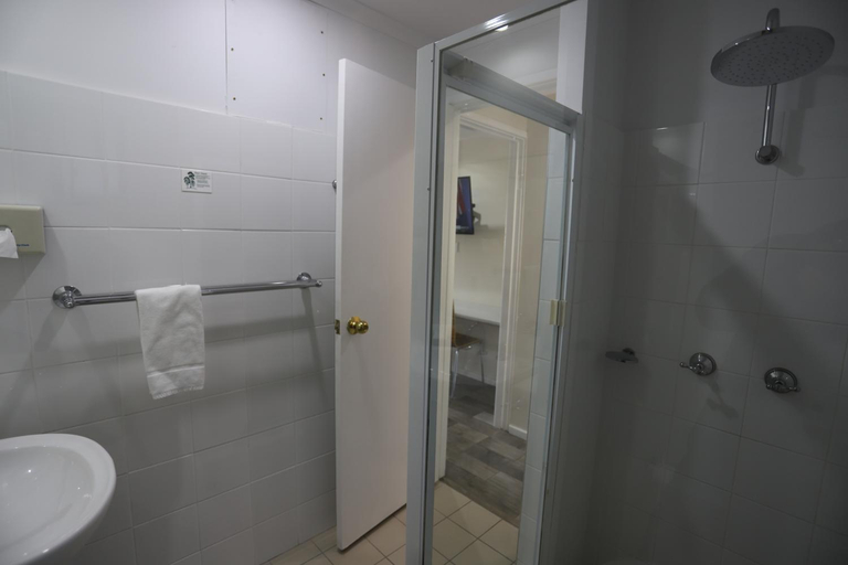 Bathroom 5