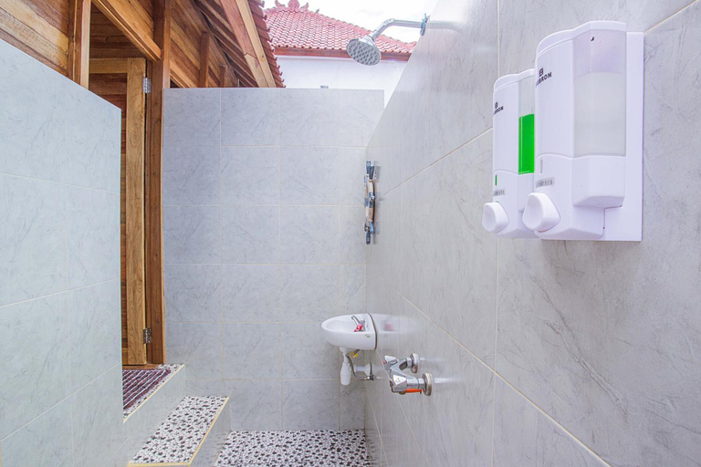 Bathroom 2