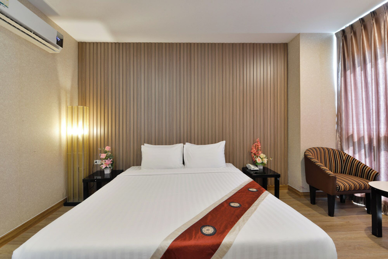 Bedroom 16