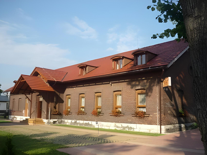 Others 5, Penzion Pars, Žilina