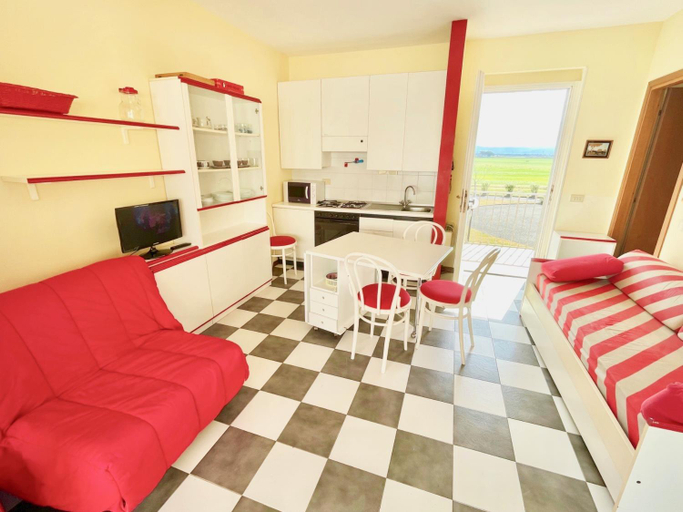 Others 5, Appartamento Eldorado, Livorno