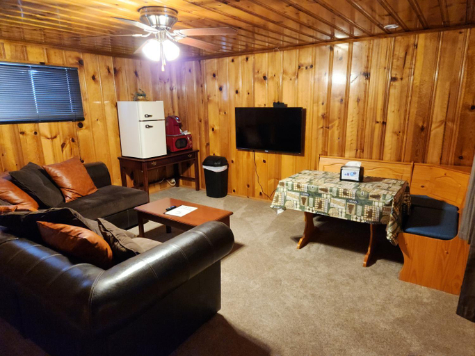 Others 3, Eagle Nest Fly Shack & Lodge, Colfax