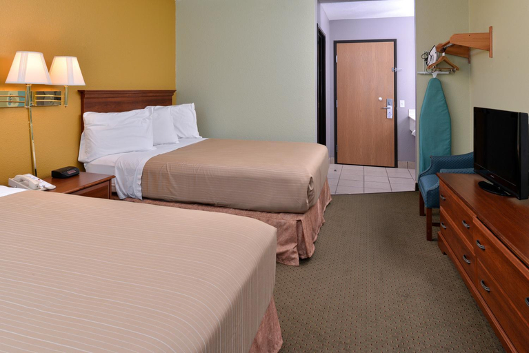 Bedroom 3, Americas Best Value Inn Seymour, Webster