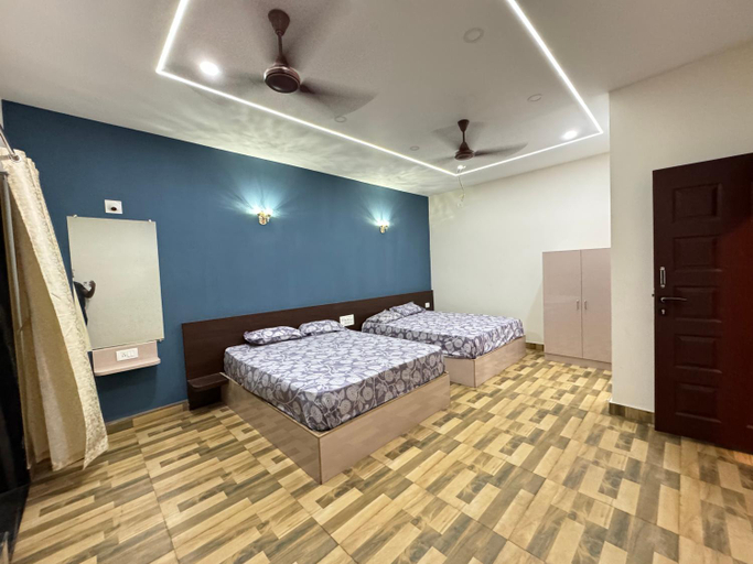 Bedroom 2, The Glasswater By the Backwater Homestay, Udupi