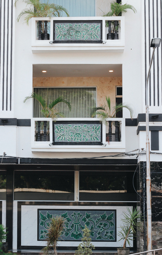 Batam Harbour Boutique Hotel & Spa - Tap to explore photos