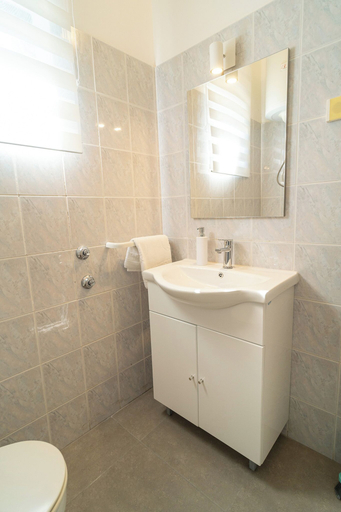 Bathroom 3, Zadar Leisure Suites, Zadar