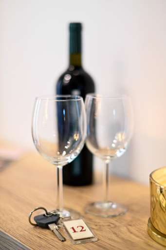Food & Drinks 3, Suitehome B&B con vasca, Foggia