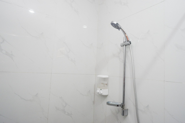 Bathroom 5