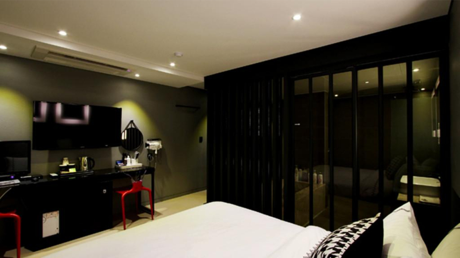Bedroom 4, Jeonju Mari Hotel, Jeonju