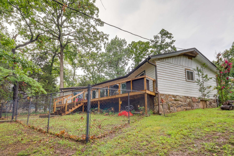 Exterior & Views 1, Updated Afton Cottage with Dock and Lake Access!, Delaware
