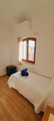 Others 3, San Teodoro Rooms, Nuoro