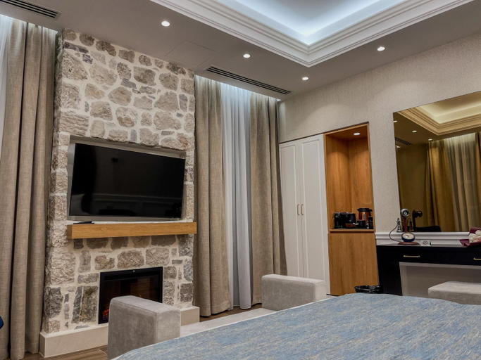 Others 3, Hive Luxury Suites by MN Property