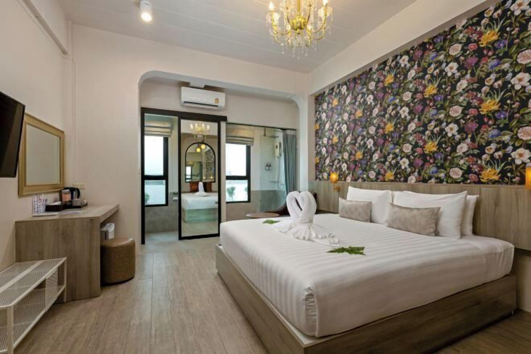 Bedroom 8