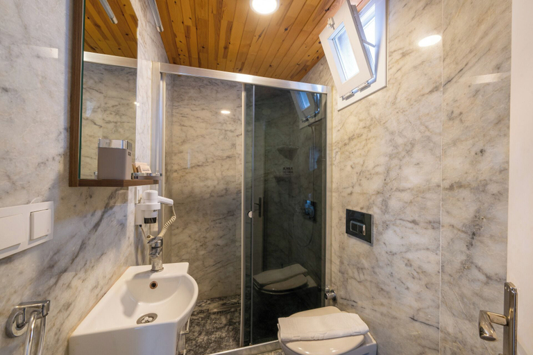 Bathroom 5, Boti Butik Otel, Bodrum