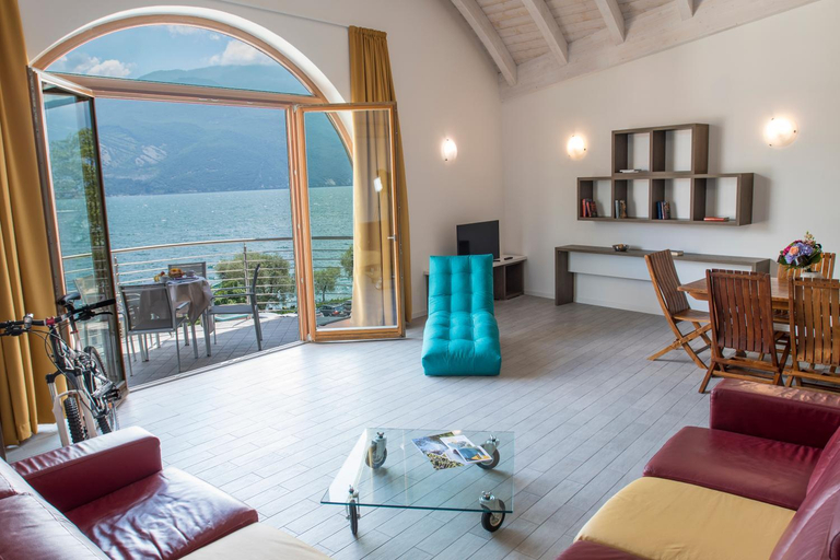 Others 3, Exclusive Suites Riva, Trento