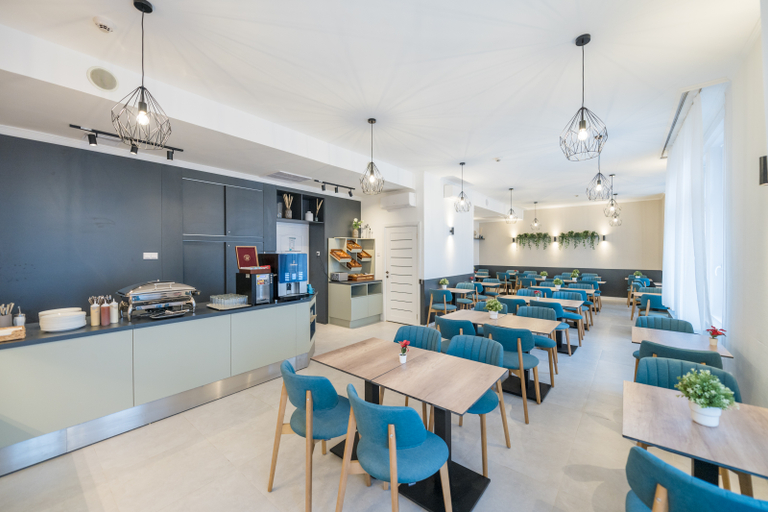 Food & Drinks 5, Baross Hotel by Mellow Mood Hotels, Budapesti