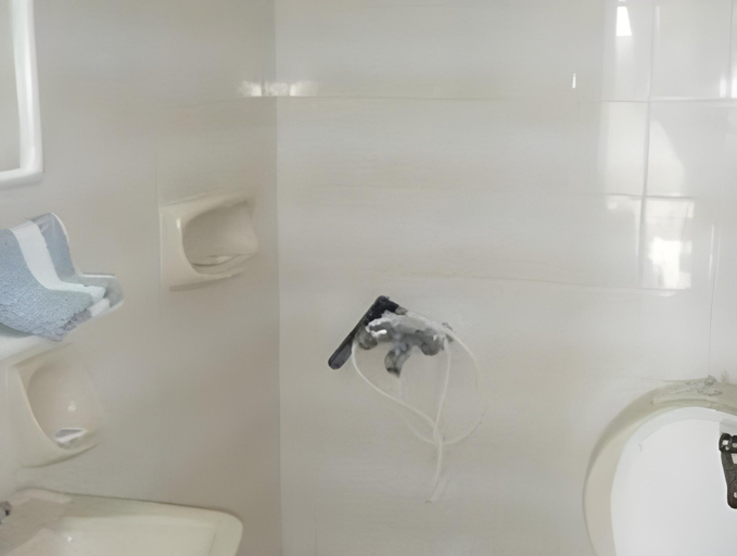 Bathroom 4, Hotel Eleni, South Aegean