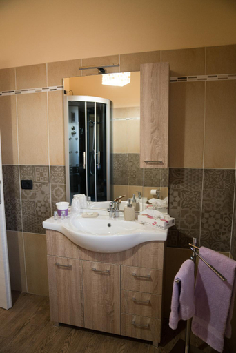 Others 4, Room & Breakfast Le Magie, Nuoro