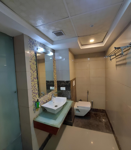 Bathroom 5, HOTEL PALM D'OR, Delhi