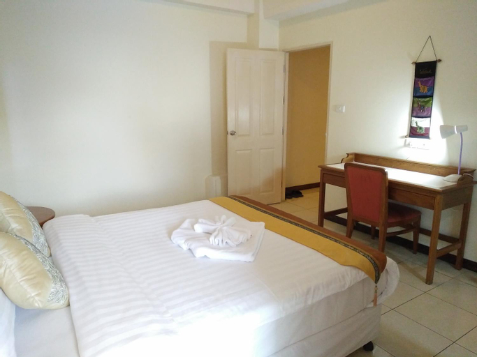 Bedroom 14