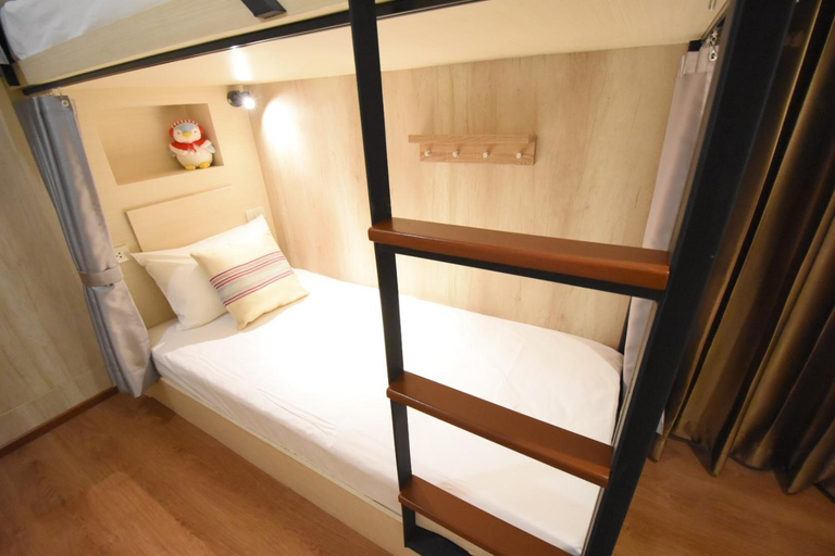 Bedroom 29