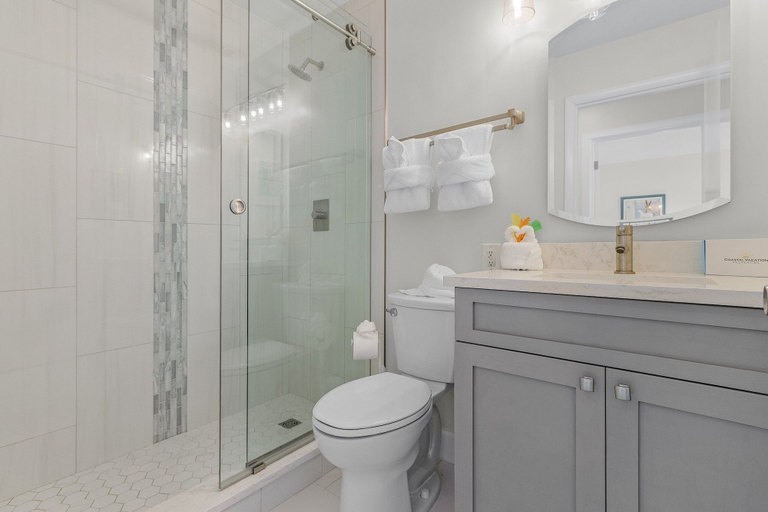 Bathroom, 21591 Waterfront Duplex With Pool And Spa 2 Bedroom Condo, Lee