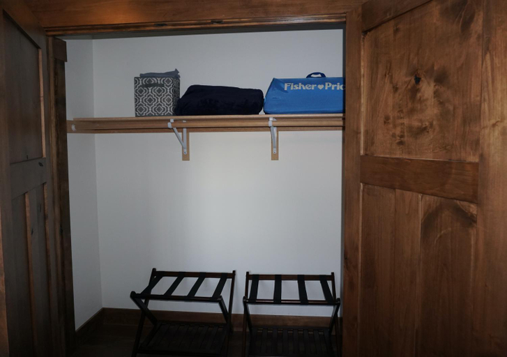 Bedroom 2, Silver Birch Vacation Rental, Matanuska-Susitna