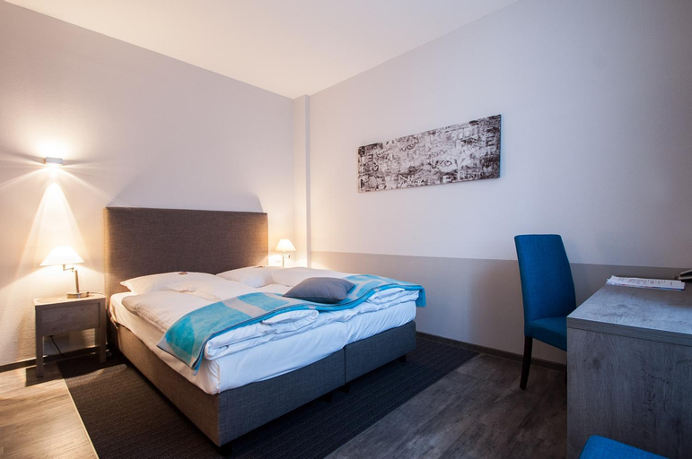 Bedroom 18