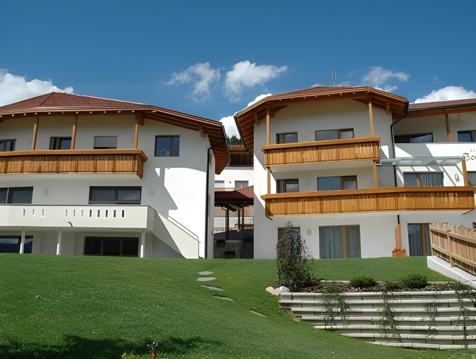 Others 2, Residence Sonnberg, Bolzano