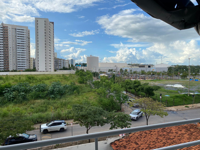 Others 4, Quarto em Apto ao lado Shopping, Cuiaba