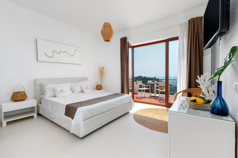 Bedroom 3, Villa Marianna, Napoli