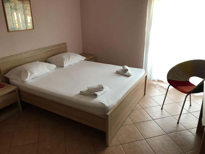 Others 3, Guest house IVO, Split