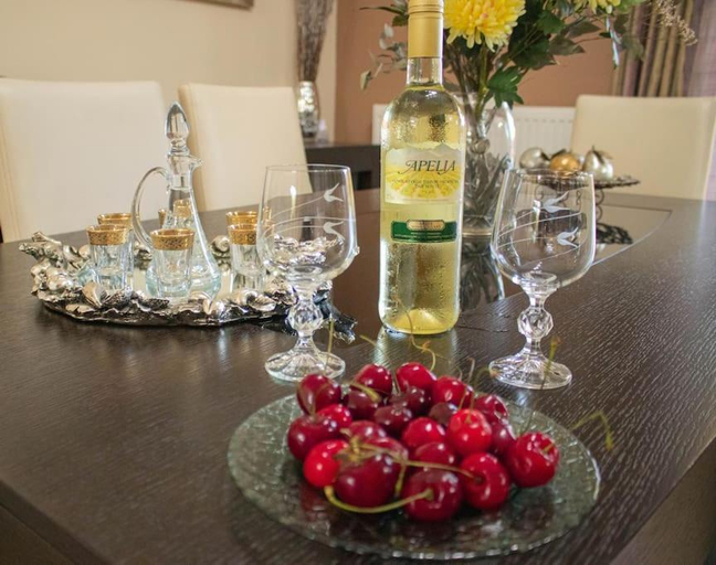 Food & Drinks 5, ''Villa Popi Gouves & Spa''Maisonette, Crete