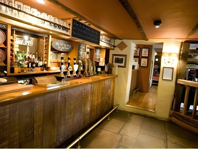 Food & Drinks 4, The Five Bells by Innkeeper's Collection, Buckinghamshire