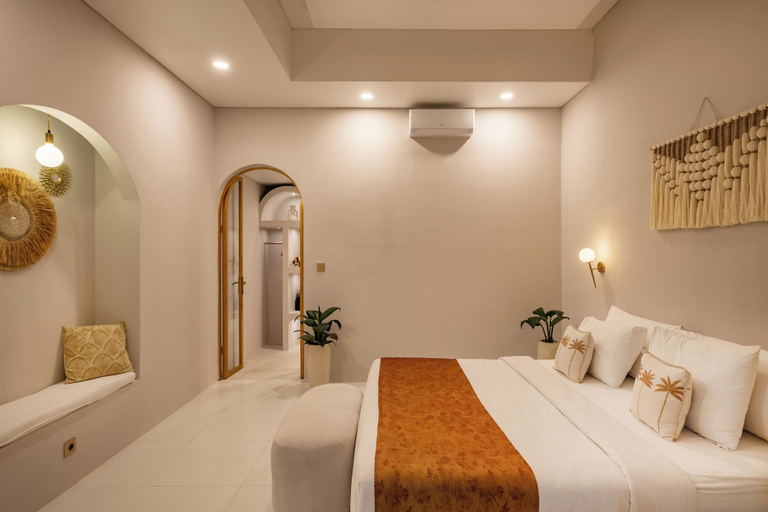 Bedroom 16