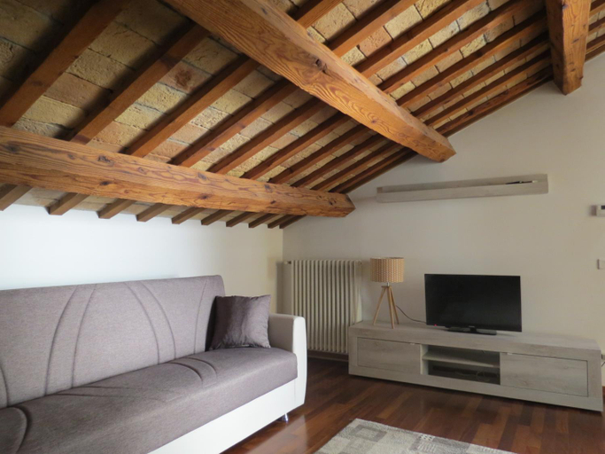 Others 3, Teodora Apartment, Ravenna