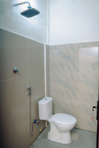 Bathroom 5, Kayu Tangi Guest House Syariah, Banjarmasin