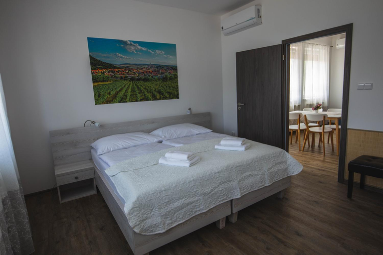 Others 3, Apartmany Pemag Mikulov, Břeclav