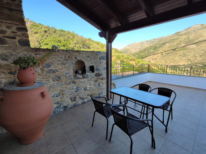 Balcony/terrace 2, Grandma Agatha & Virginia's stonehouse, Crete